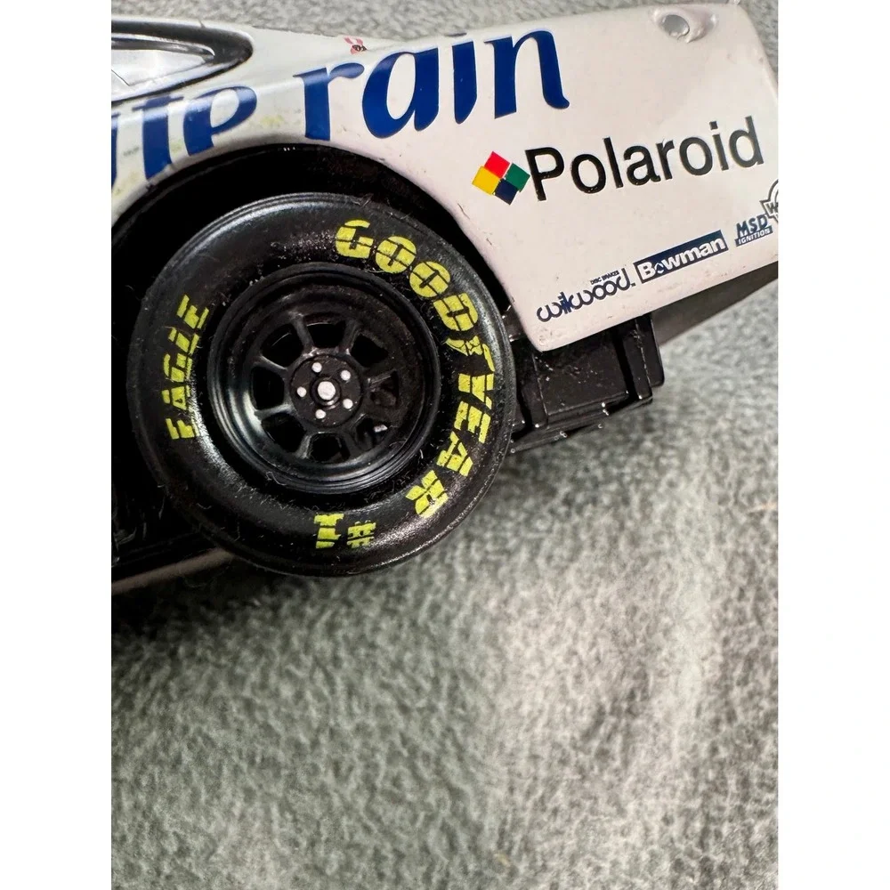Dale Jarrett 32 White Rain 1998 Ford Taurus 1:24‎ Action Platinum Series Diecast